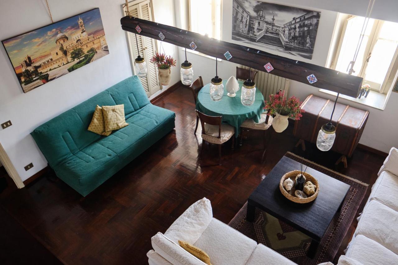 Attico Con Terrazza Sul Porto Apartment Palermo Exterior foto