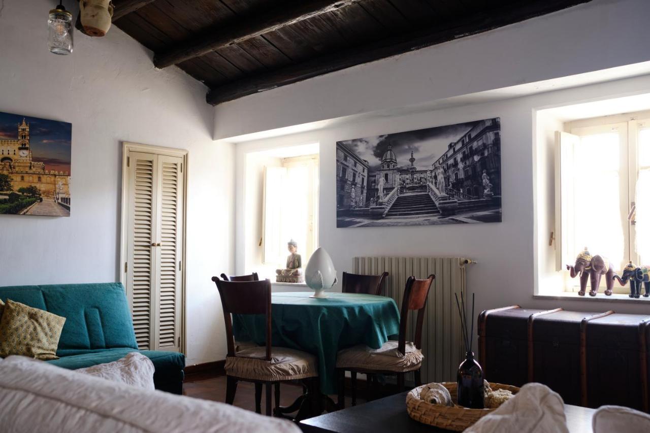 Attico Con Terrazza Sul Porto Apartment Palermo Exterior foto